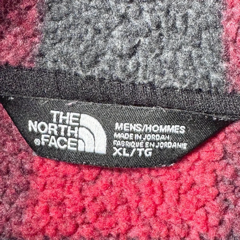 The North Face Mens XL Red Black Buffalo Plaid‎ Quarter Zip Fleece Jacket